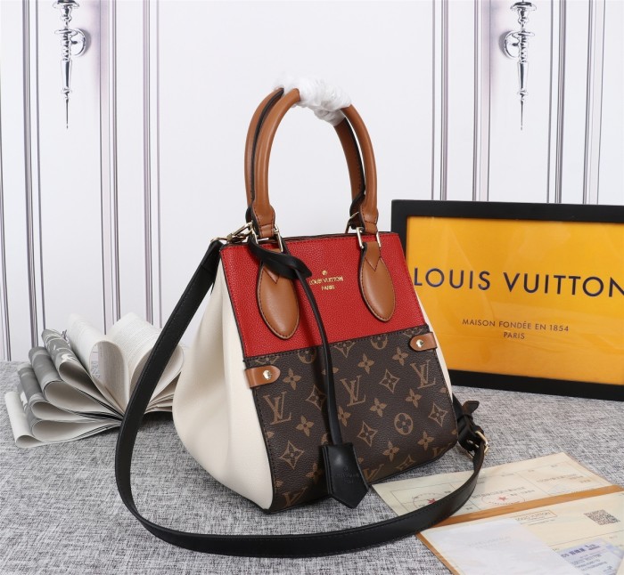 Louis Vuitton Womens Bag Crossbody Bag FOLD TOTE PM M45388