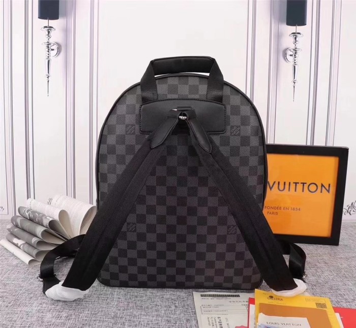 Louis Vuitton Mens Bag Backpacks