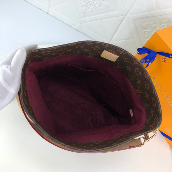Louis Vuitton Womens Bag Crossbody Bag