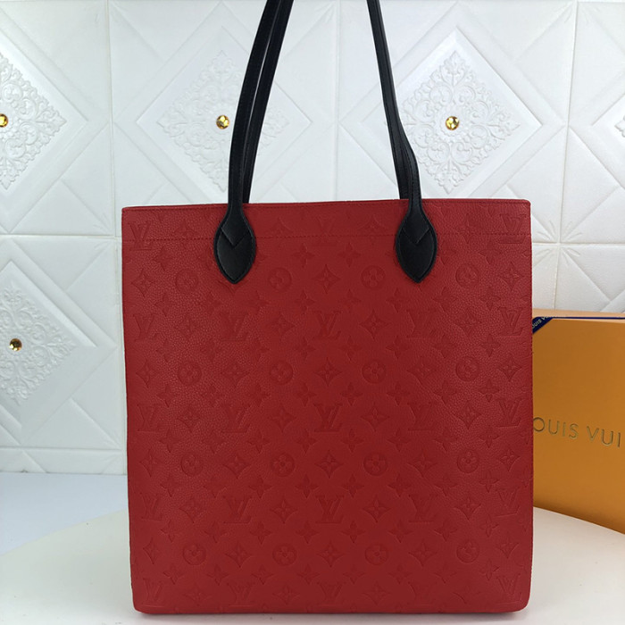 Louis Vuitton Womens Bag Shoulder Bag