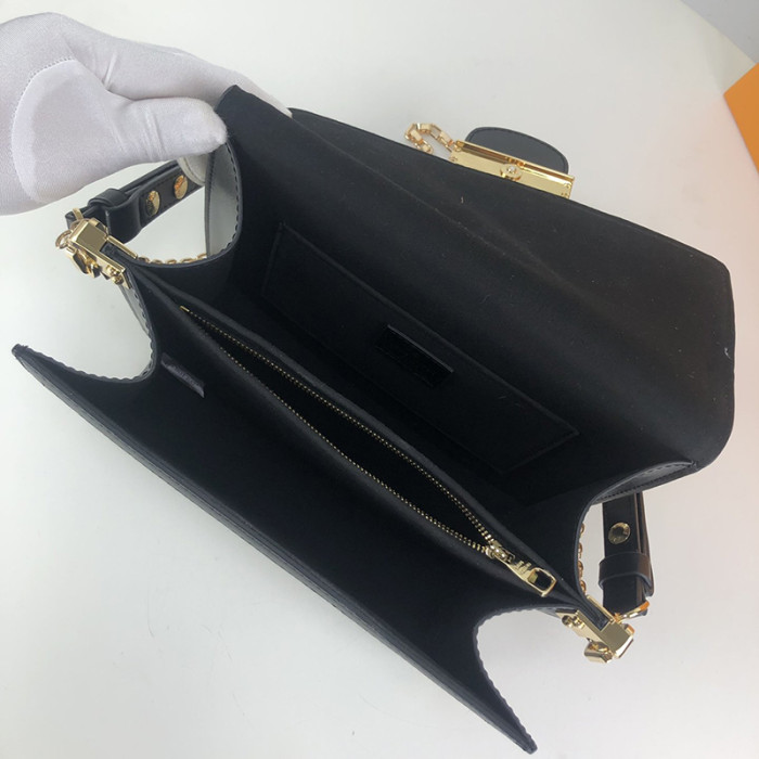 Louis Vuitton Womens Bag Crossbody Bag