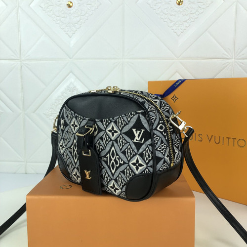 Louis Vuitton Womens Bag Crossbody Bag