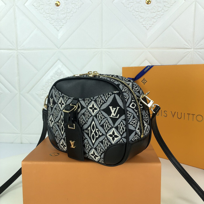Louis Vuitton Womens Bag Crossbody Bag