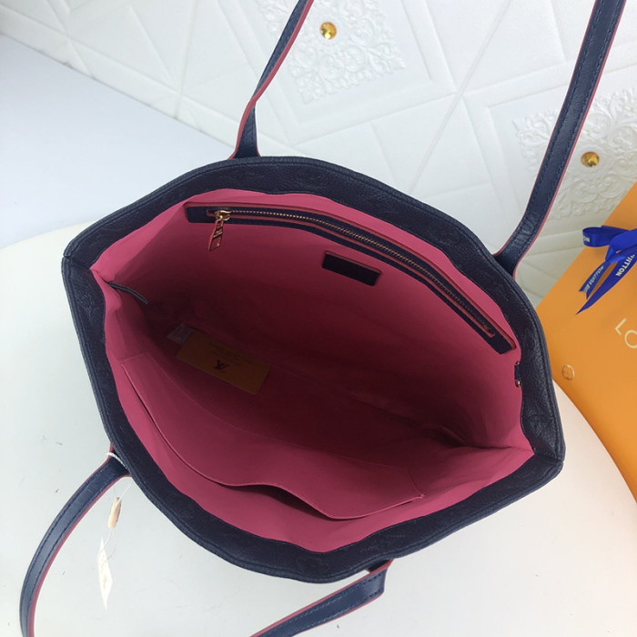 Louis Vuitton Womens Bag Shoulder Bag