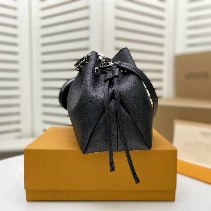 Louis Vuitton Womens Bag Drawstring Bag