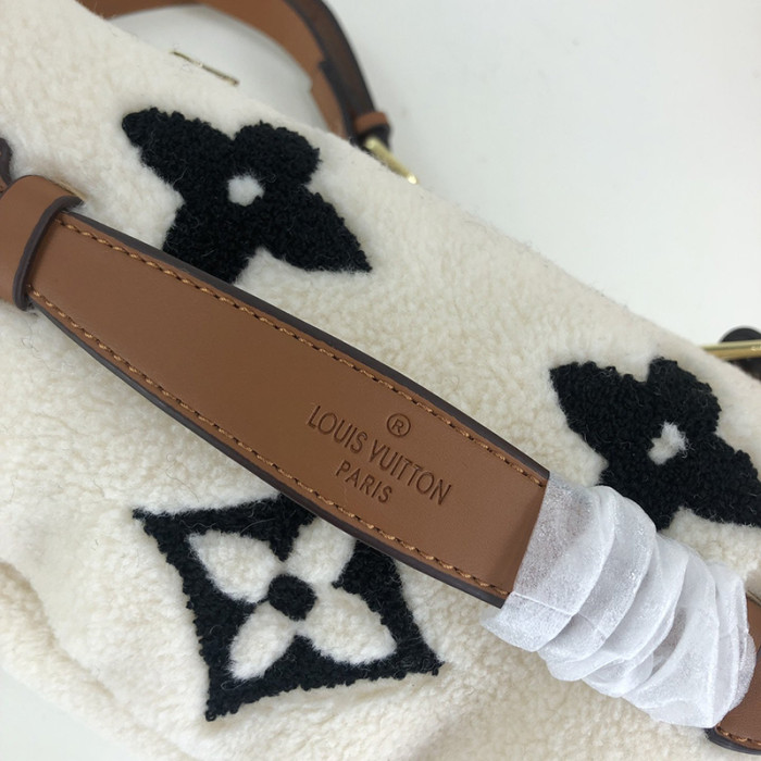 Louis Vuitton Womens Bag Crossbody Bag