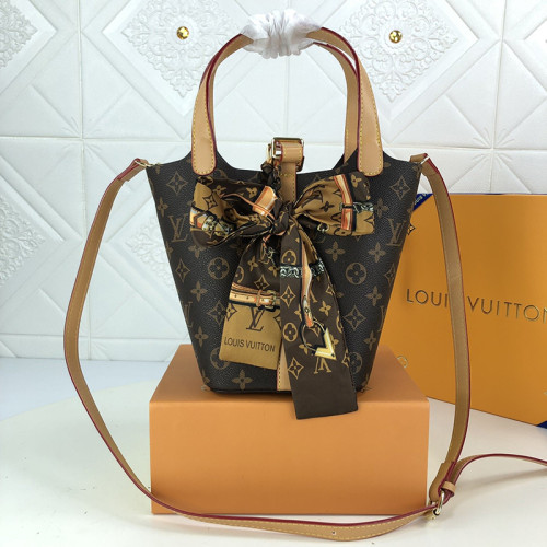 Louis Vuitton Womens Bag Crossbody Bag