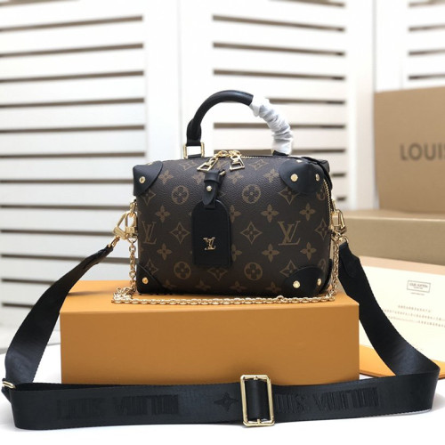 Louis Vuitton Womens Bag Crossbody Bag