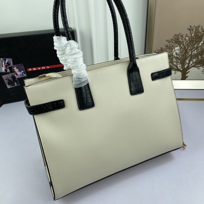 Prada Womens Bag