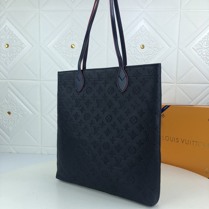 Louis Vuitton Womens Bag Shoulder Bag