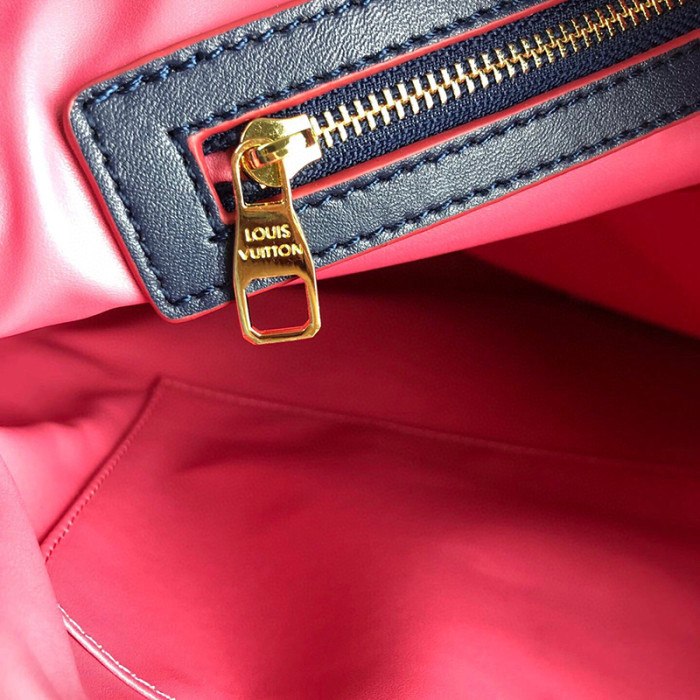 Louis Vuitton Womens Bag Shoulder Bag