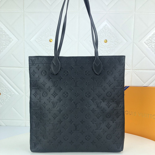 Louis Vuitton Womens Bag Shoulder Bag