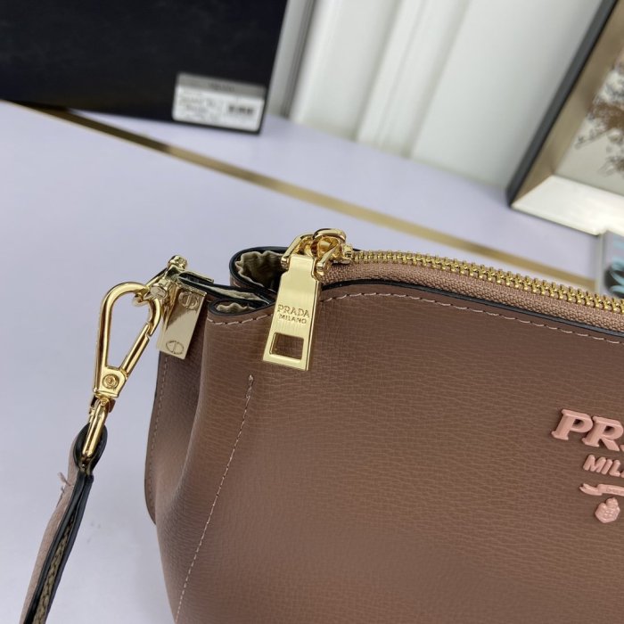 Prada Womens Bag