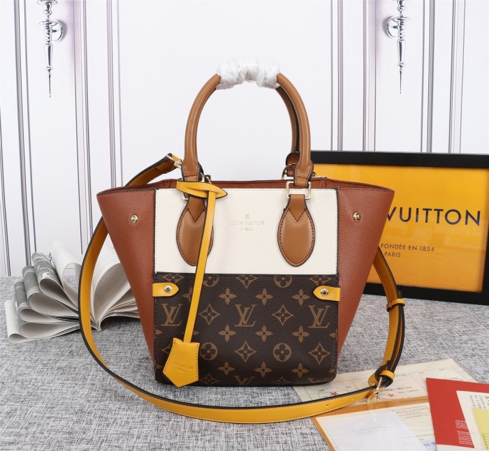 Louis Vuitton Womens Bag Crossbody Bag FOLD TOTE PM M45388