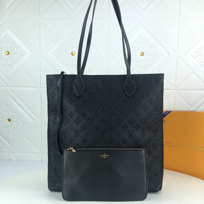 Louis Vuitton Womens Bag Shoulder Bag
