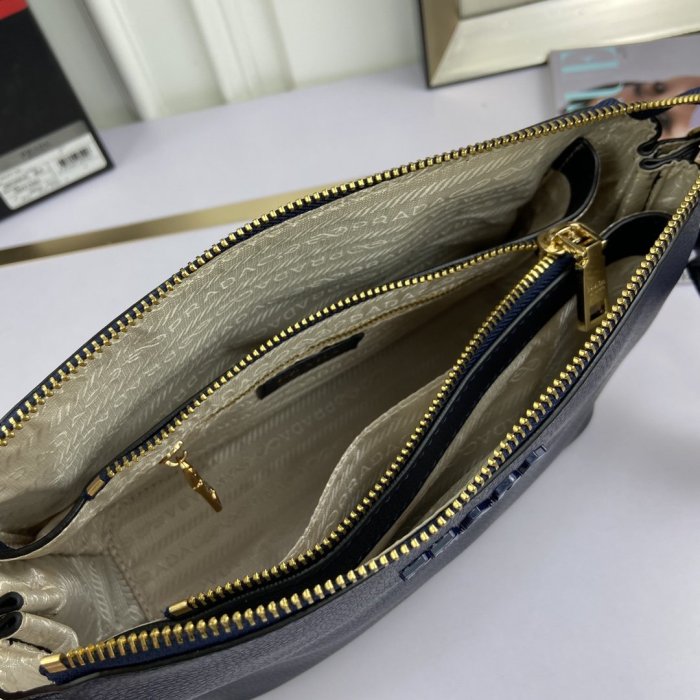 Prada Womens Bag