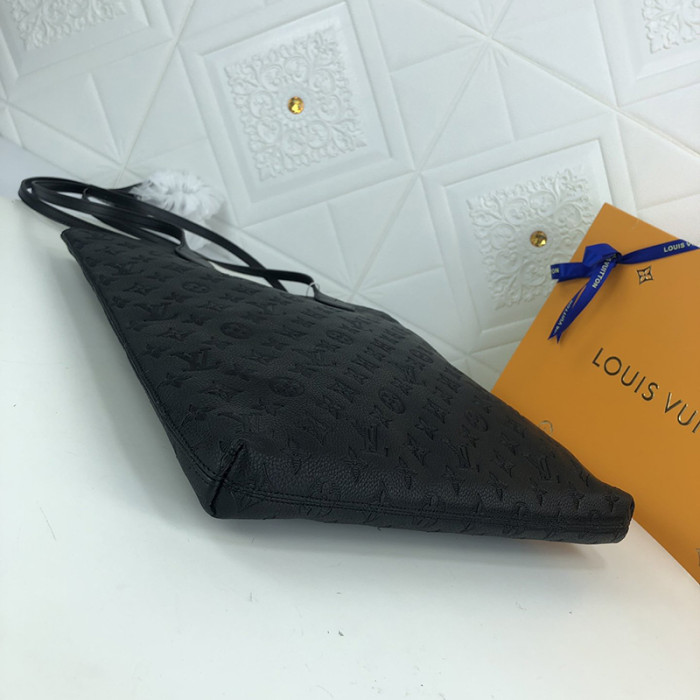 Louis Vuitton Womens Bag Shoulder Bag