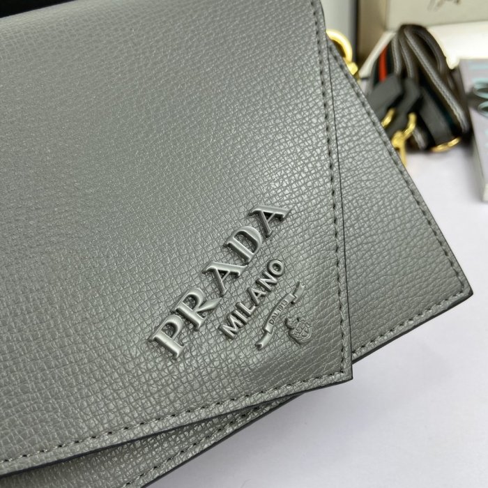 Prada Womens Bag