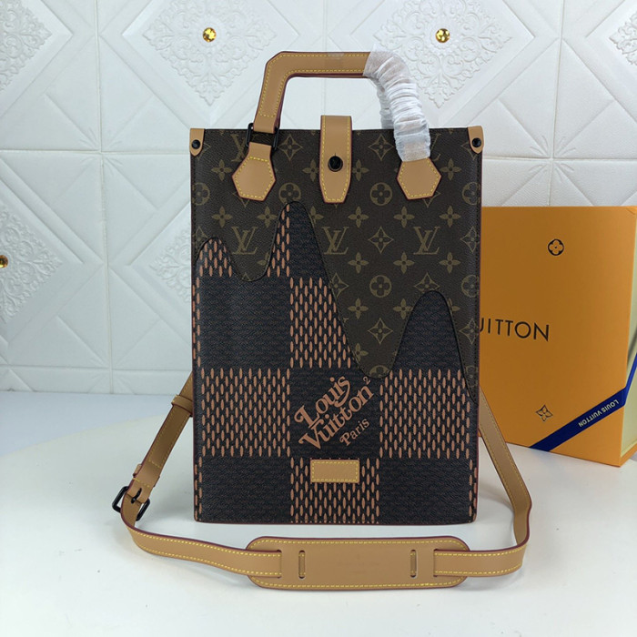 Louis Vuitton Womens Bag Crossbody Bag