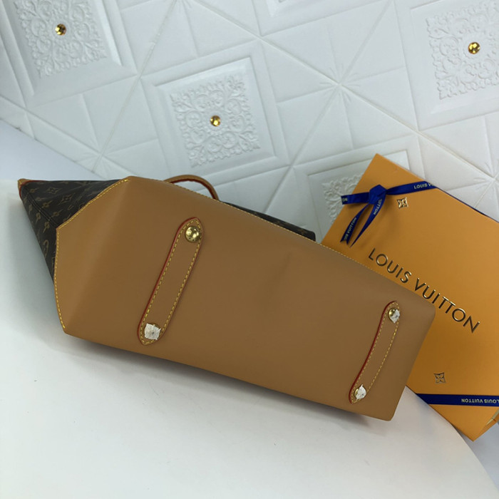 Louis Vuitton Womens Bag Shoulder Bag