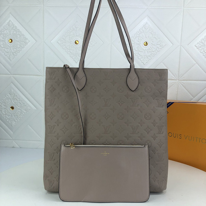 Louis Vuitton Womens Bag Shoulder Bag