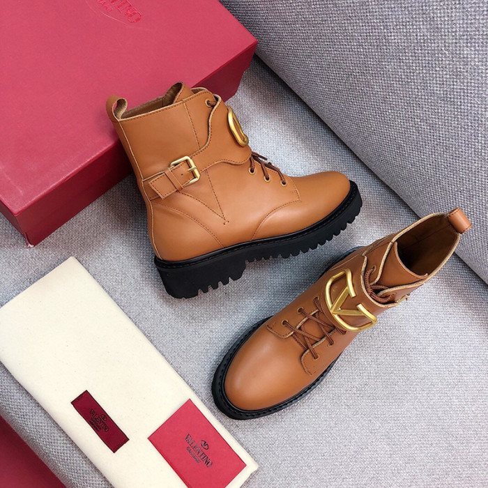 Valentino Garavani Women Fashion Ankle Boots Luxury Brand Vlogo Signature Calfskin Combat Boot 35mm / .8 In. Brown