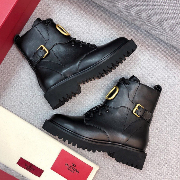 Valentino Garavani Women Fashion Ankle Boots Luxury Brand Vlogo Signature Calfskin Combat Boot 35mm / .8 In. Black