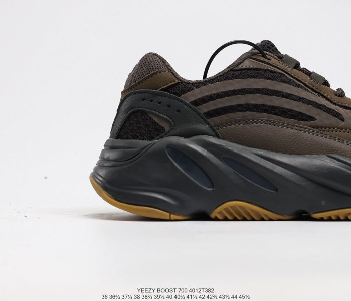 Adidas Yeezy Boost 700 OG Wave Runner Sneakers Men Womens Shoes 4012T382