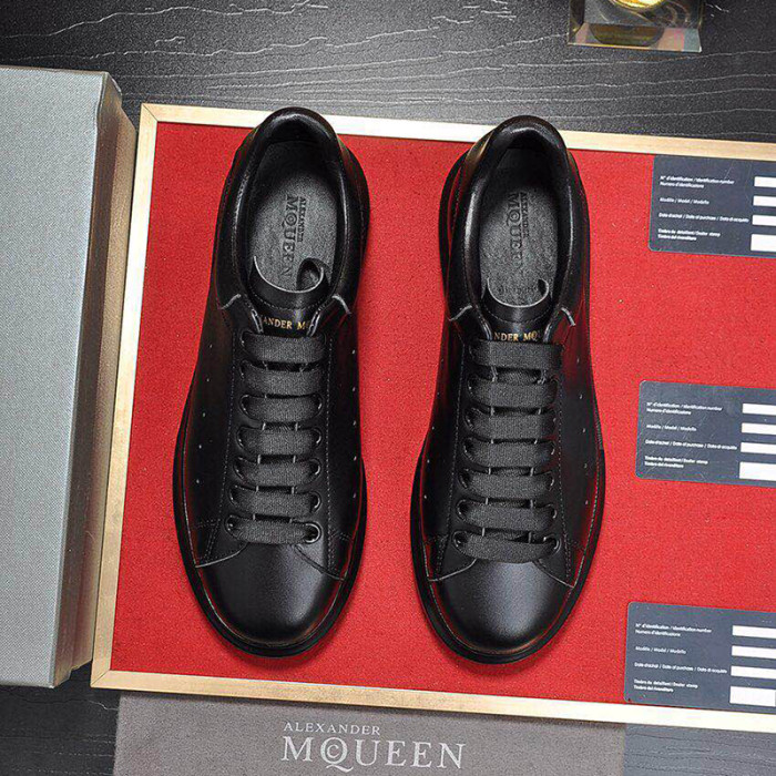Alexander McQueen Womens Shoes Fashion Sneakers Design Luxury Brand