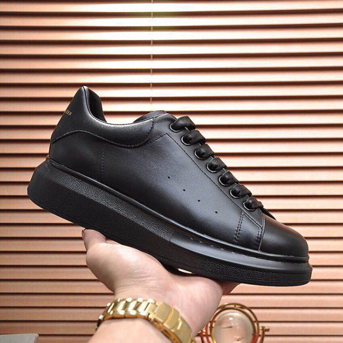 Alexander McQueen Womens Shoes Fashion Sneakers Design Luxury Brand