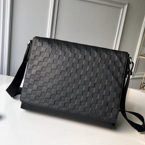 Louis Vuitton Mens Bags Messenger Bag Luxury Brand DISTRICT PM Black Damier Infini N41038