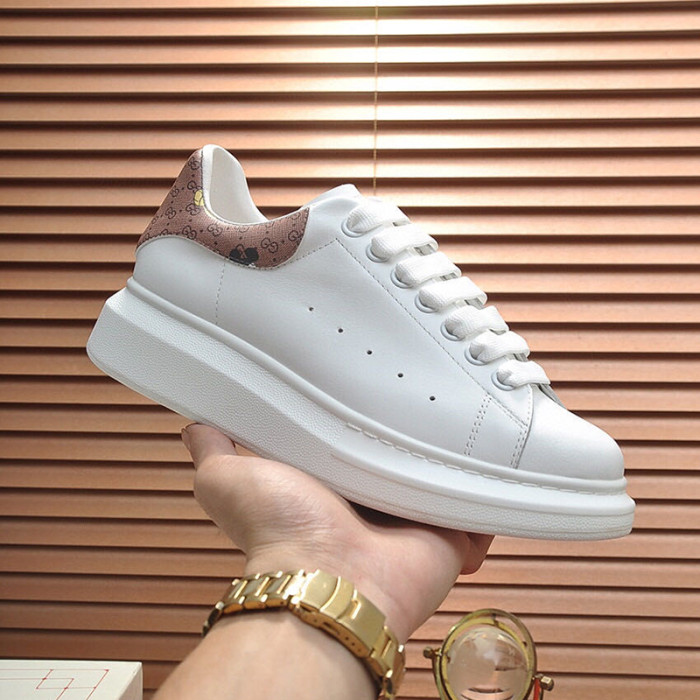Alexander McQueen Womens Mens Shoes Fashion Sneakers Unisex Design Luxury Brand Oversized Sneaker with Box