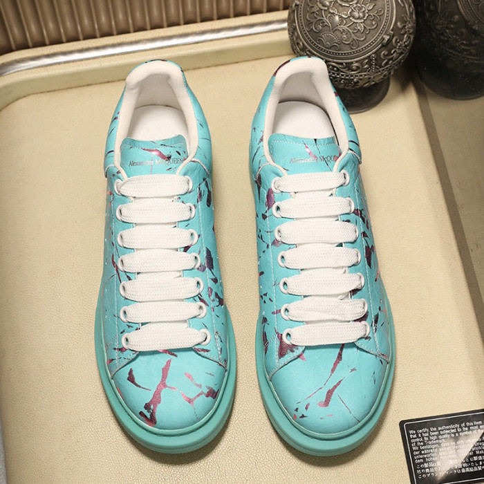Alexander McQueen Womens Mens Shoes Fashion Sneakers Unisex Design Luxury Brand Oversized Sneaker with Box