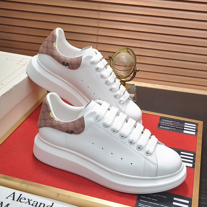 Alexander McQueen Womens Mens Shoes Fashion Sneakers Unisex Design Luxury Brand Oversized Sneaker with Box