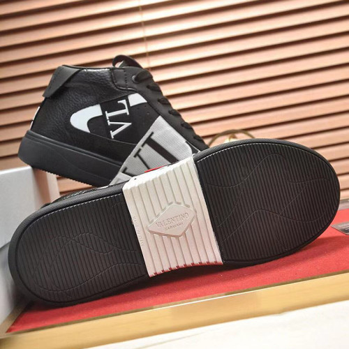 Valentino Garavani Low-Top Calfskin VL7N Sneaker With Bands Mens Shoes Sneakers Luxury Brand with Original Box