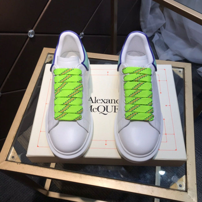 Alexander McQueen Womens Mens Shoes Fashion Sneakers Unisex Design Luxury Brand Oversized Sneaker with Box
