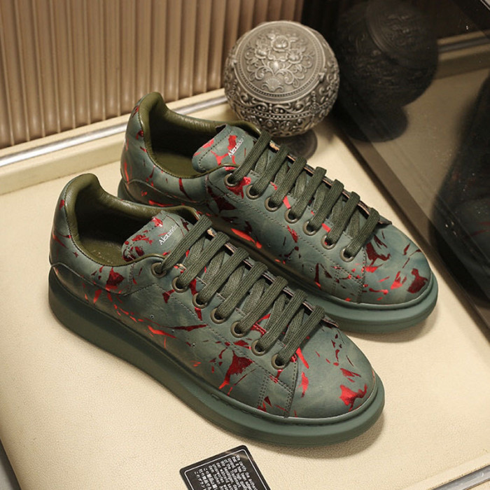 Alexander McQueen Womens Mens Shoes Fashion Sneakers Unisex Design Luxury Brand Oversized Sneaker with Box