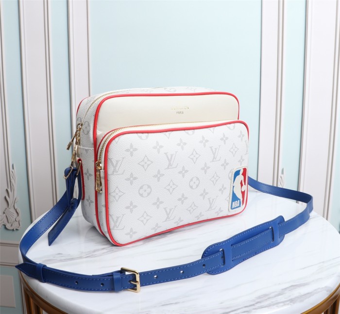 Louis Vuitton Mens Bags Messenger Bag Luxury Brand Antartica LVXNBA NIL MESSENGER Bag M45583 with Box