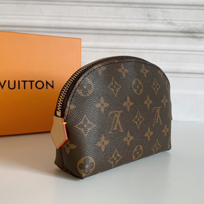 Louis Vuitton Womens Clutch Make Up Bags Luxury Fashion Type Designer COSMETIC POUCH Monogram Canvas M47515
