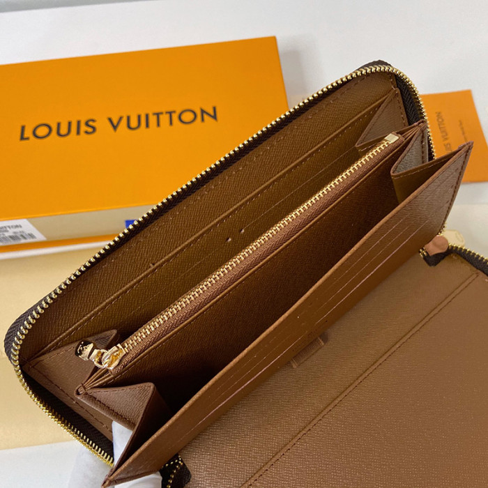 Louis Vuitton Womens Clutch Wallet Purse Bags Luxury Fashion Type Brown Monogram ZIPPY WALLET M42616