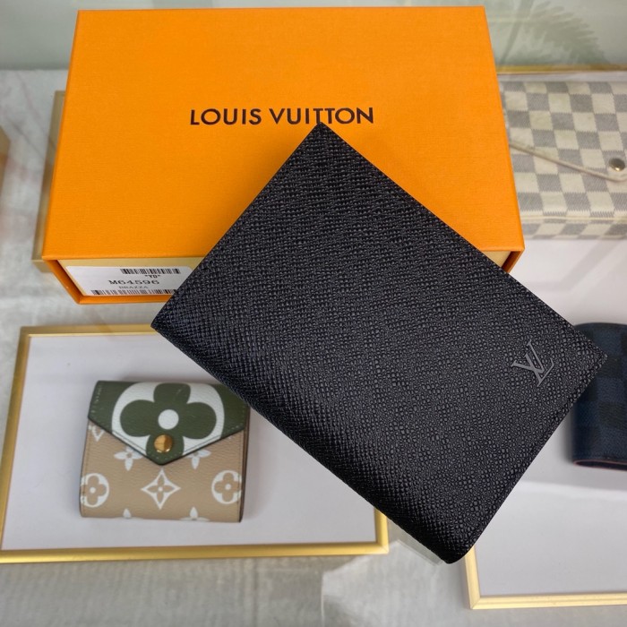 Louis Vuitton Mens Wallets Purse Luxury Brand Designer PASSPORT COVER Taiga Leather with Original Box M64596