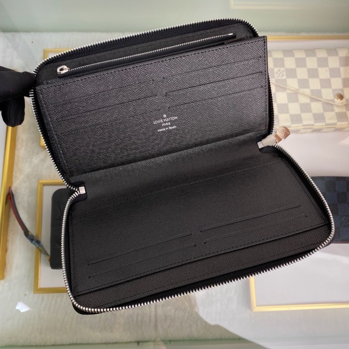 Louis Vuitton Mens Wallets Purse Luxury Brand Designer ZIPPY ORGANIZER Taiga Leather with Original Box M30056