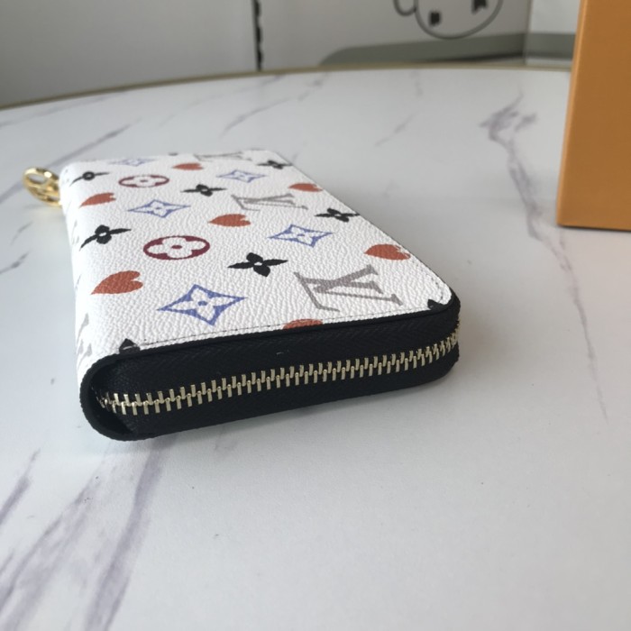 Louis Vuitton Womens Bags Wallets Clutch Luxury Brand Fashion Type GAME ON ZIPPY WALLET White M57491 with Original Box