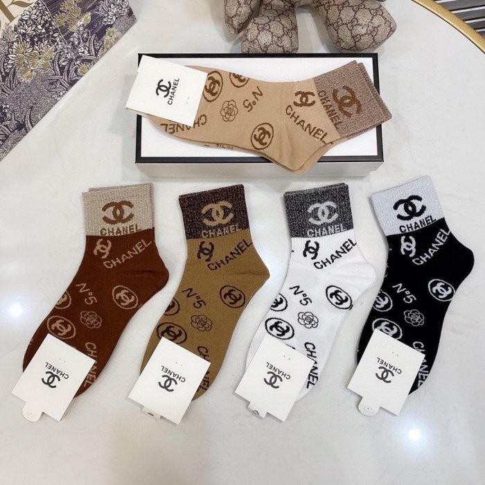 Chanel Socks 5 Pairs with Original Box Luxury Brand Breathable Chanel Sock