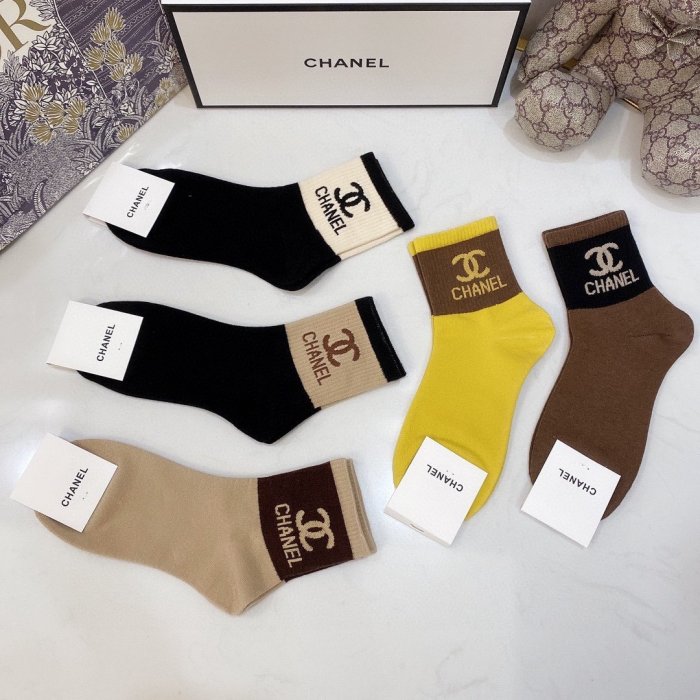 Chanel Socks 5 Pairs with Original Box Luxury Brand Breathable Chanel Sock