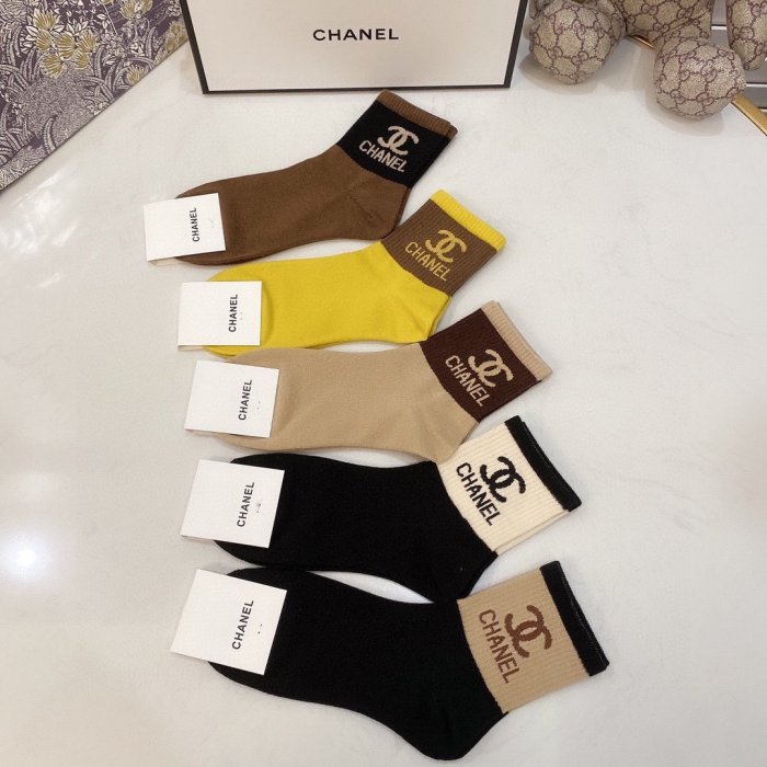 Chanel Socks 5 Pairs with Original Box Luxury Brand Breathable Chanel Sock