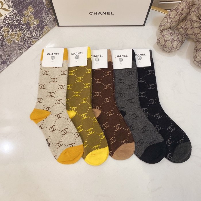 Chanel Socks 5 Pairs with Original Box Luxury Brand Breathable Chanel Sock