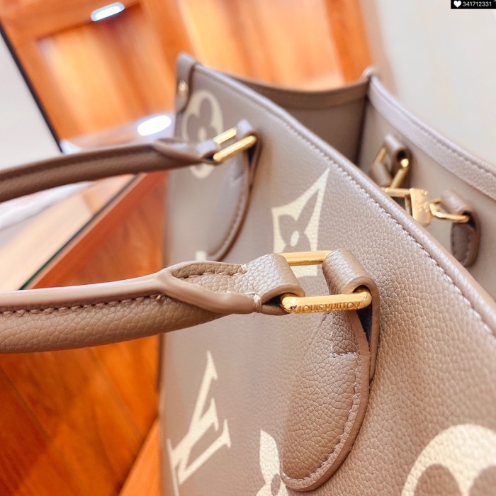 Louis Vuitton Womens Bags Handbags ONTHEGO MM Turtledove Monogram Empreinte Leather Luxury Brand Design Lady Bags M45494