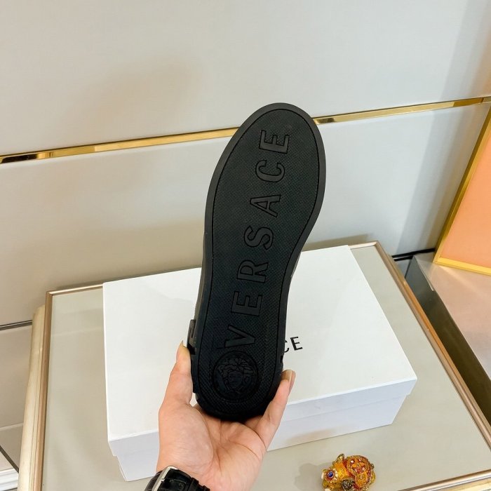 Versace Men Shoes Sneakers Fashion Design Luxury Brand