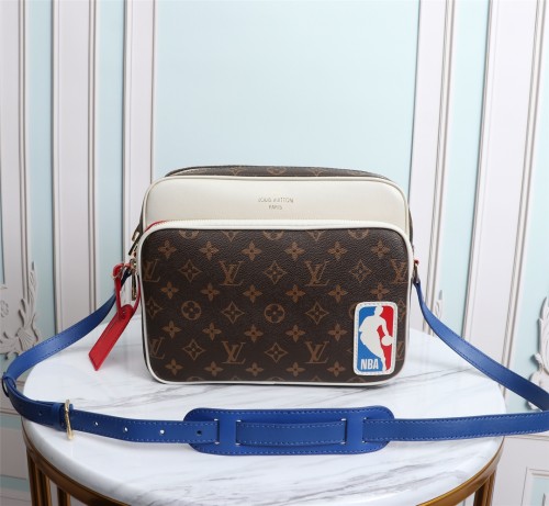 Louis Vuitton Mens Bags Messenger Bag Luxury Brand Monogram LVXNBA NIL MESSENGER Bag M45584 with Box